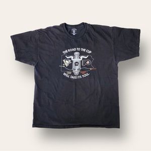 2008 NHL Playoffs Road To The Cup “Penguins vs Flyers” T-Shirt | Size XL